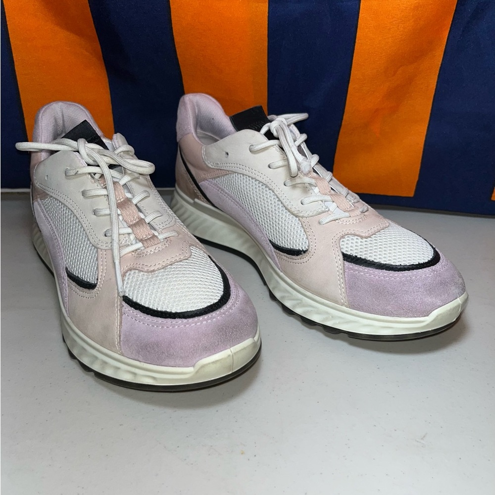 Ecco Walking Shoes Leather Lace Up Comfort Beige/pink Sneaker Size 40 Women 8.5